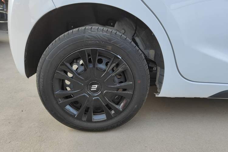 Used JMEV Xiao Qilin 2024 201km Comfort Version
