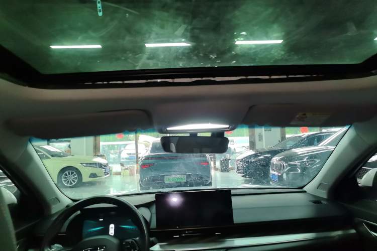 Used Geely Auto Emgrand L HiP 2024 Champion Edition 1.5TD-DHT Pro 100KM Superior Model Headliner