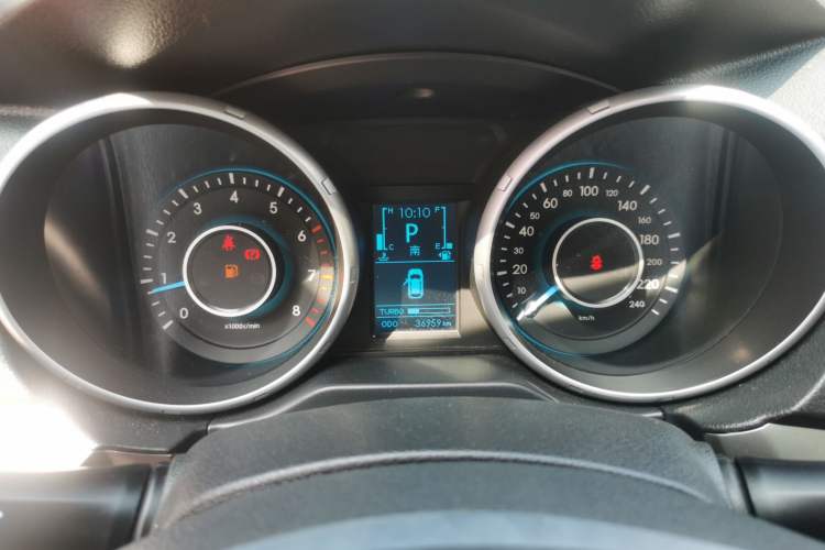 Used BAIC Senova X65 2015 2.0T Automatic Elite Model Instrument Cluster