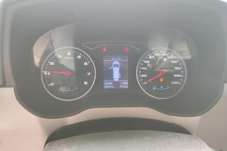 Used JAC Refine M4 2019 Business Series 2.0L Manual - China VI Standard