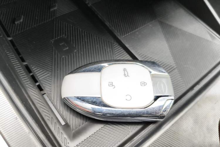 Used GAC Trumpchi GS3 2023 Shadow Speed 270T R-STYLE Edition Vehicle Key