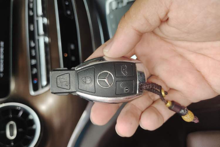 Used Mercedes-Benz V-Class 2022 V 260 L Long Wheelbase Prestige Edition