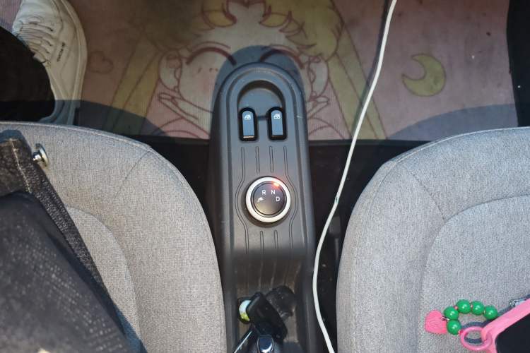 Used Wuling Hongguang MINIEV 2022 Macaron Fashion Model Lithium Iron Phosphate
