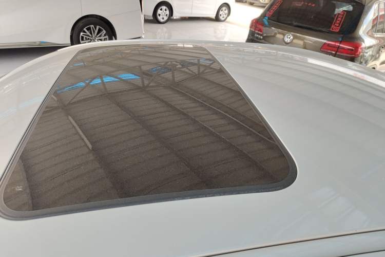 Used BMW 3 Series 2019 320Li Fashion Model Roof