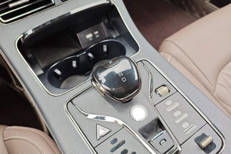 Used BYD Han 2022 DM-i 121KM Prestige Model Gear Lever