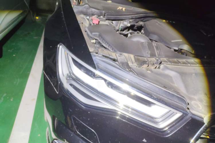 Used Audi A6L 2018 30th Anniversary Edition 35 TFSI Fashion Model
