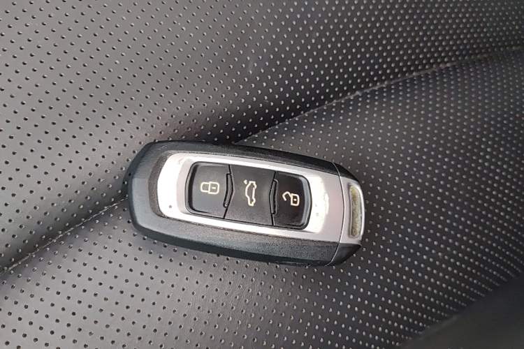 Used Geely Auto Emgrand GT New Energy 2018 1.5T PHEV Yaoxiang Edition Vehicle Key