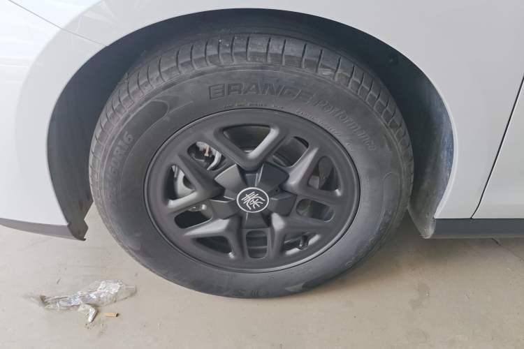 Used BYD Qin PLUS 2025 DM-i Smart Drive 55KM Leading Model