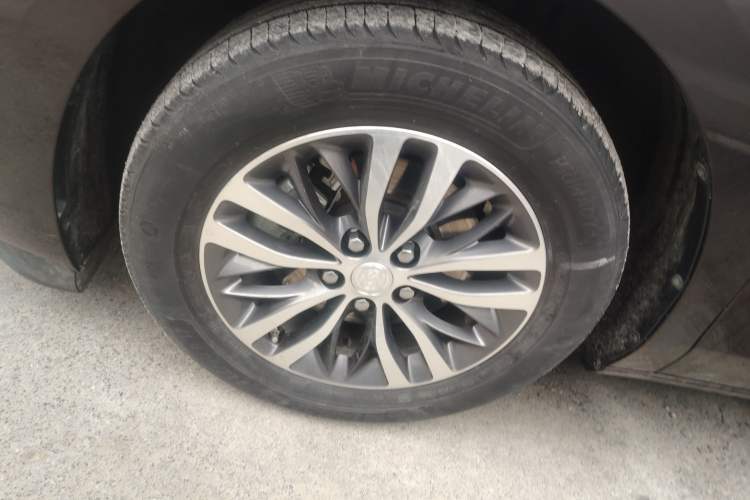 Used Buick GL8 2020 ES Land Cruiser 653T Luxury Edition