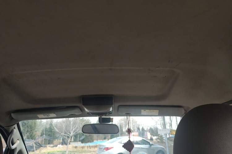 Used FORTHING Lingzhi 2016 M3L 1.6L 7-Seater Comfort Model Headliner