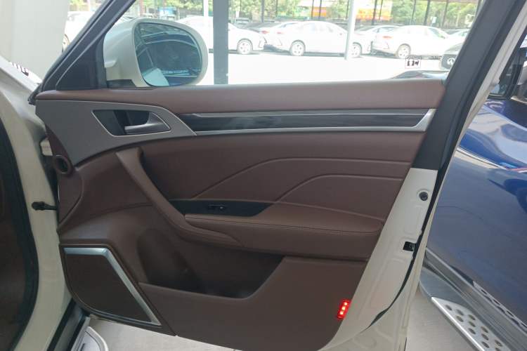 Used Haval H7 2016 Blue-Label H7 2.0T Automatic Luxury Model