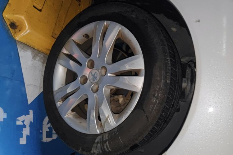 Used Peugeot 3008 2015 1.6THP Automatic Classic Edition
