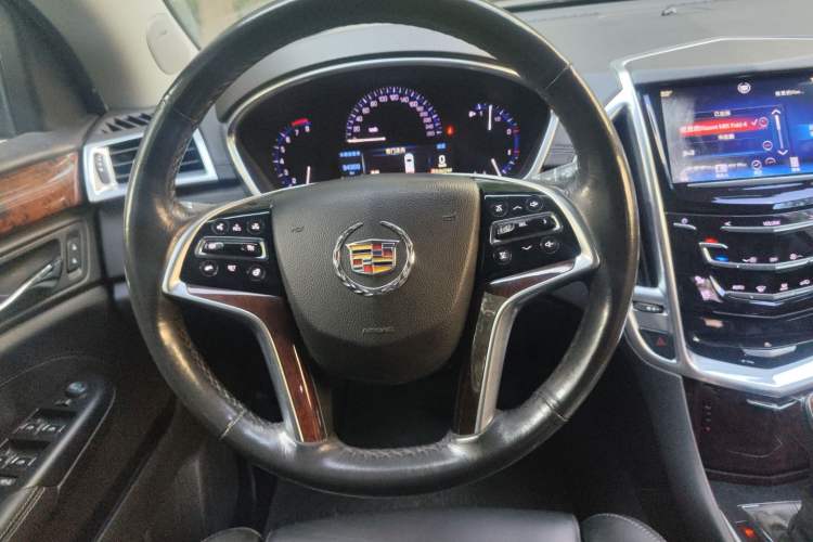 Used Cadillac SRX 2013 3.0L Flagship Model
