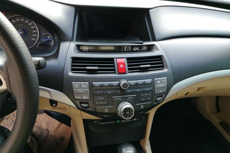 Used Honda Crosstour 2012 2.4L Prestige Edition
