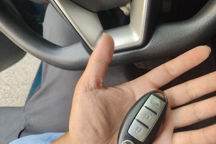 Used Nissan Lannia 2019 1.6L CVT Smart Connect Smart Cool Version China VI Standard
