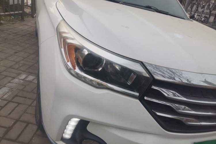 Used GAC Trumpchi GS4 2017 200T G-DCT Two-Wheel Drive Elite Edition
