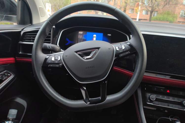 Used Jetta VS5 2022 280TSI Automatic High-Gloss Glory Edition Steering Wheel