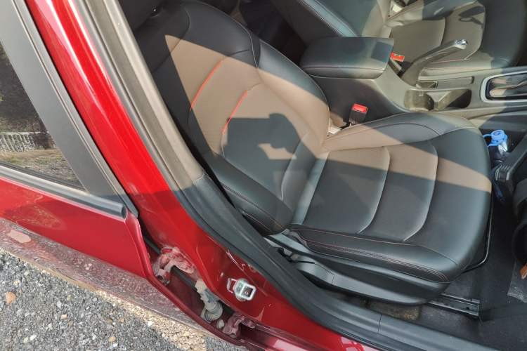 Used Chevrolet Monza 2019 RS 330T Automatic Comfort Edition China VI Standard Right Front Seat