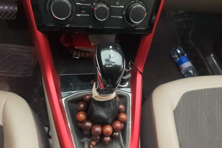 Used Volkswagen T-Cross 2019 1.5L Automatic Comfort Edition Gear Lever