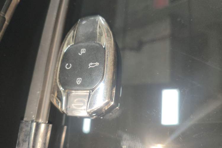 Used GAC Trumpchi GS8 2022 Flagship Series 2.0 TGDI Two-Wheel-Drive Prestige Edition (7 Seats)