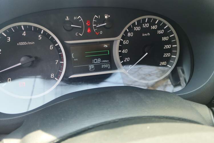 Used Nissan Lannia 2021 1.6L CVT Cool Edition Odometer Close Up