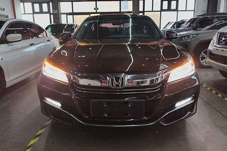 Used Honda Accord 2016 2.4L Comfort Edition Front