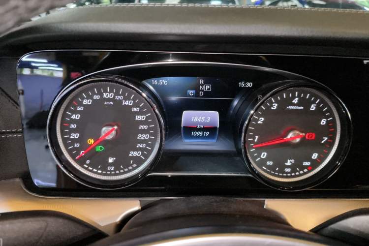 Used Mercedes-Benz E-Class (Import) 2017 E 200 4MATIC Coupe