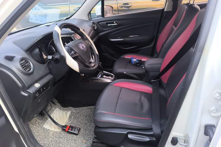 Used Changan CS15 2016 1.5L Automatic Fashion Edition