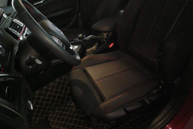 Used BMW 1 Series (Import) 2018 118i Sport Design Package
