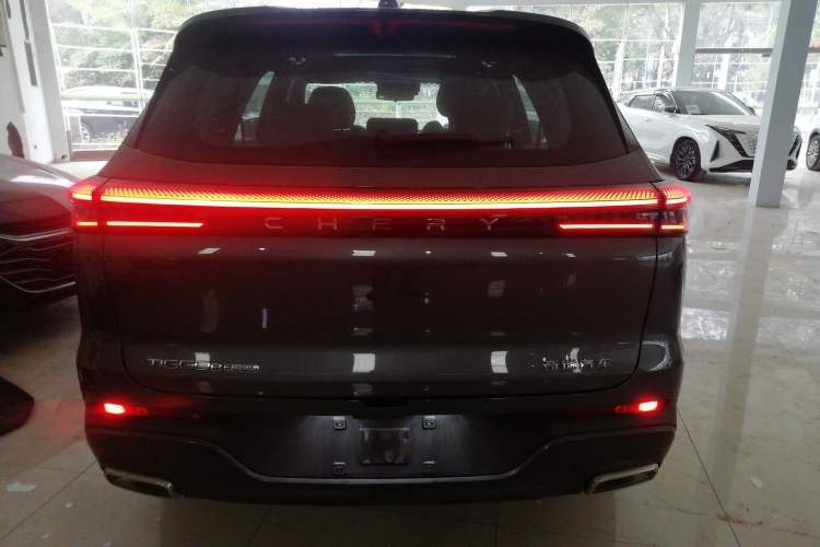 Used Chery Tiggo 8 PLUS 2025 290TGDI DCT Prestige 5-Seater
