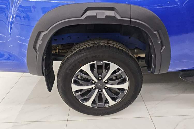 Used SAIC MAXUS Xingji 2023 Starry L 2.0T Diesel Automatic 2WD Elite Edition Long Bed
