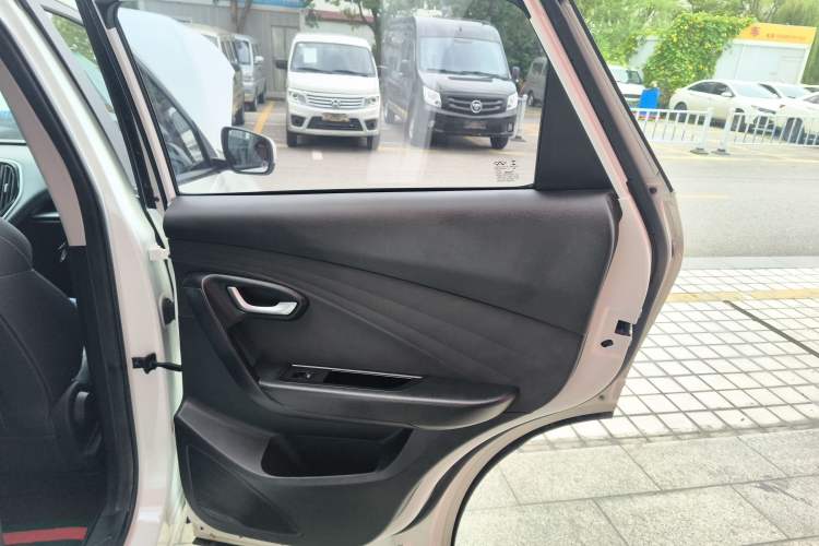 Used JETOUR X70M 2020 1.5T Manual Travel Companion Model
