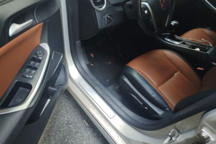 Used Roewe e550 2016 Deluxe Edition
