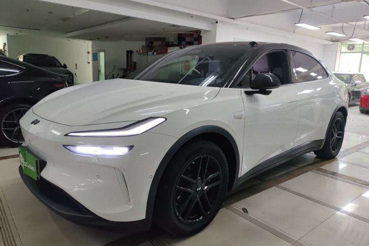 Used ONVO L60 2024 60 kWh Rear-Drive Version