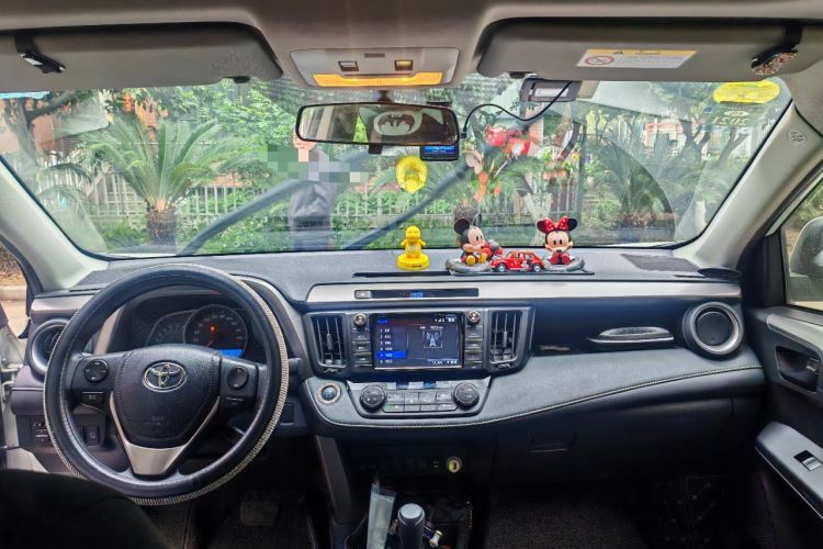 Used Toyota RAV4 2018 2.0L CVT Two-Wheel Drive Fashion X Edition Headliner