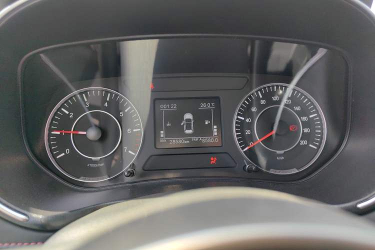 Used Dongfeng Fengon 500 2022 1.5L Manual Enjoyment Model
