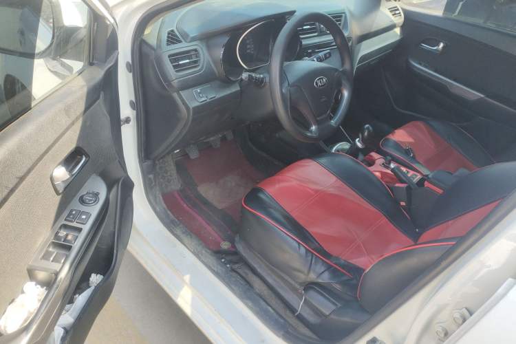 Used Kia K2 2015 Sedan 1.4L MT GLS