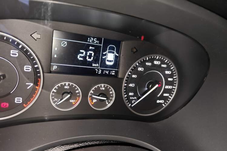 Used BORGWARD BX5 2017 20TGDI Automatic Two-Wheel Drive Pioneer Edition
