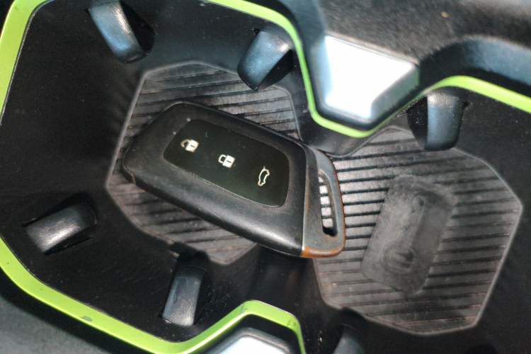 Used Baojun RM-5 2019 1.5T CVT Elite Version with 24-Hour Online Service 6 Seats
