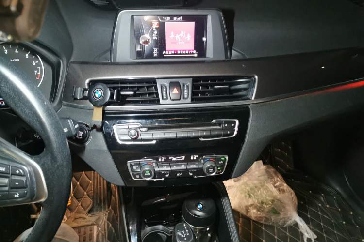 Used BMW X1 2016 sDrive20Li Luxury Model
