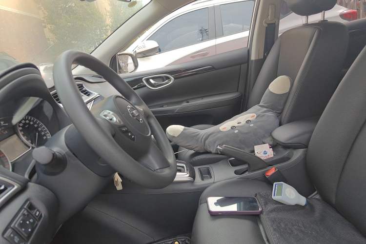 Used Nissan Sylphy 2024 Classic 1.6XL CVT Luxury Edition Left Front Seat