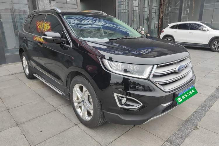 Used Ford Edge 2017 EcoBoost 245 Two-Wheel-Drive Sporty 7-Seater

