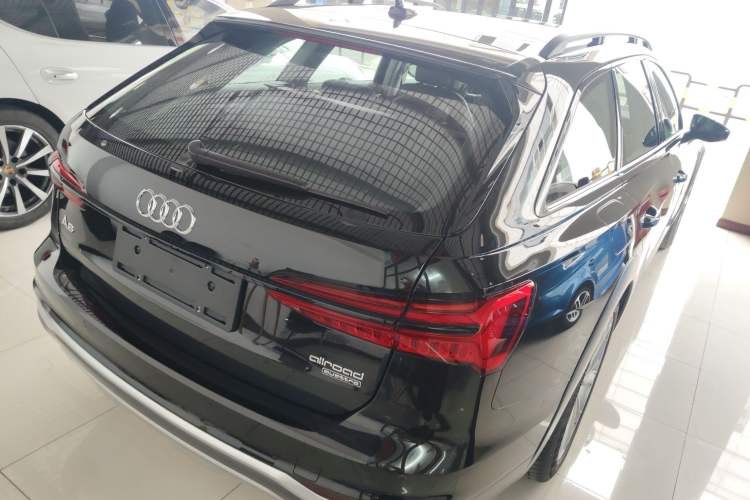 Used Audi A6 2024 allroad quattro 55 TFSI Prestige Off-Road Model