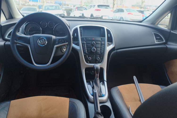 Used Buick GT 2014 XT 1.6L Automatic Fashion Edition