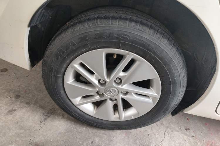 Used Toyota Corolla 2014 1.6L Manual GL
