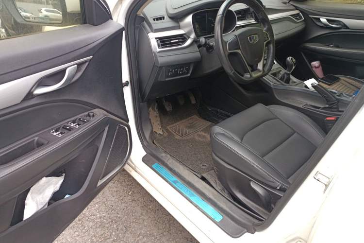 Used Geely Auto Emgrand 2018 1.5L Manual Upward Connect Edition Driver Seat