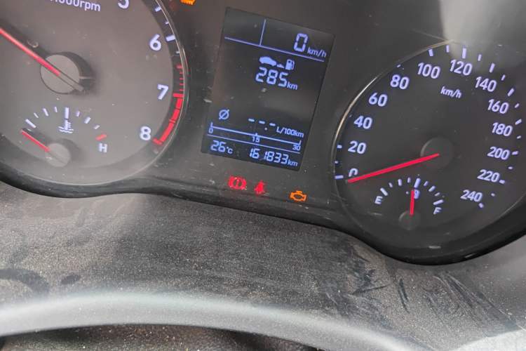 Used Hyundai Celesta 2018 1.6L Manual GL Enjoyment Edition China VI compliant Odometer Close Up