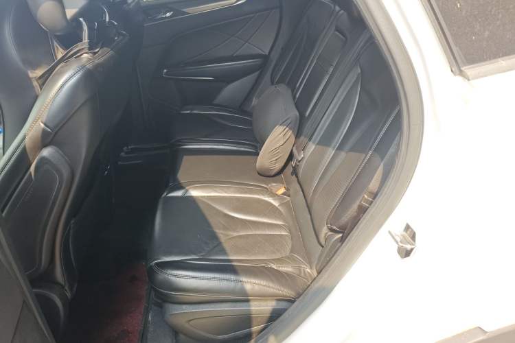 Used Lincoln MKC 2017 2.0T Two-Wheel Drive Deluxe Edition