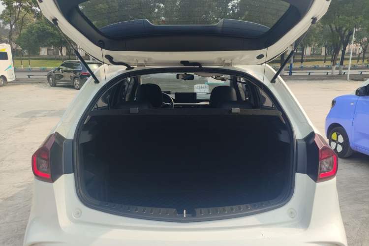 Used Geely Auto Vision X3 2021 PRO 1.5L Manual Elite Model

