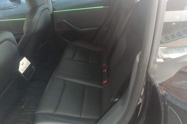 Used Tesla Model 3 2023 Rear-Wheel-Drive Version